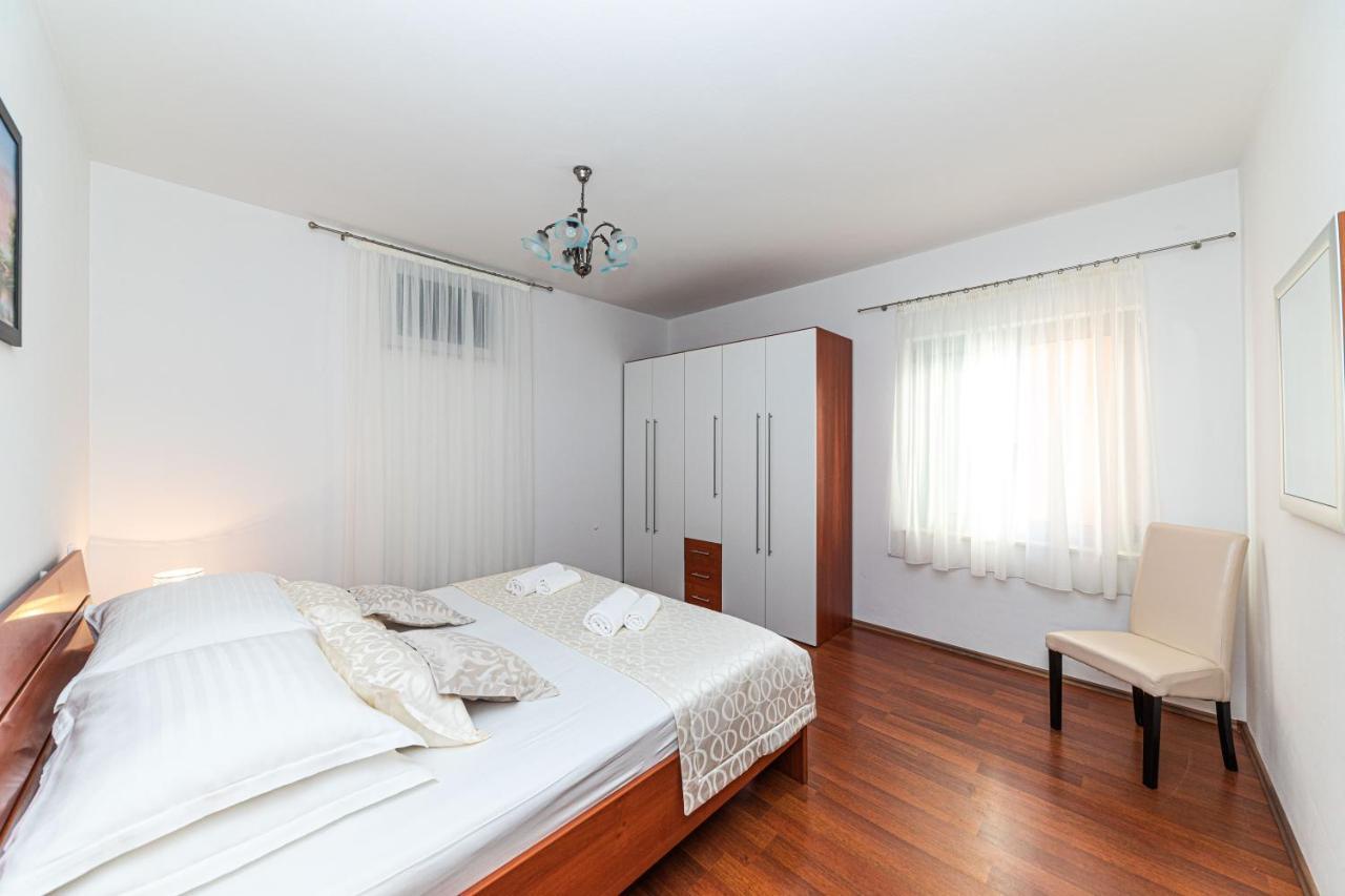 Rajcic Apartments Rogoznica  Zewnętrze zdjęcie