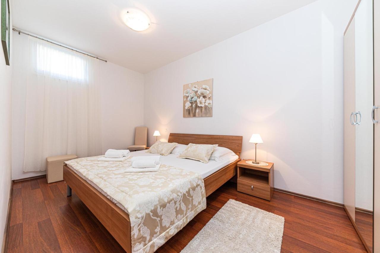 Rajcic Apartments Rogoznica  Zewnętrze zdjęcie