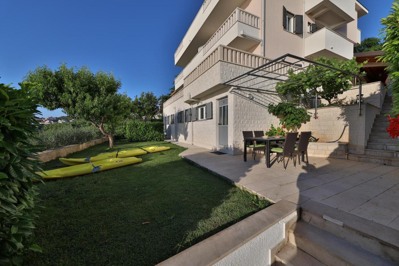 Rajcic Apartments Rogoznica  Zewnętrze zdjęcie