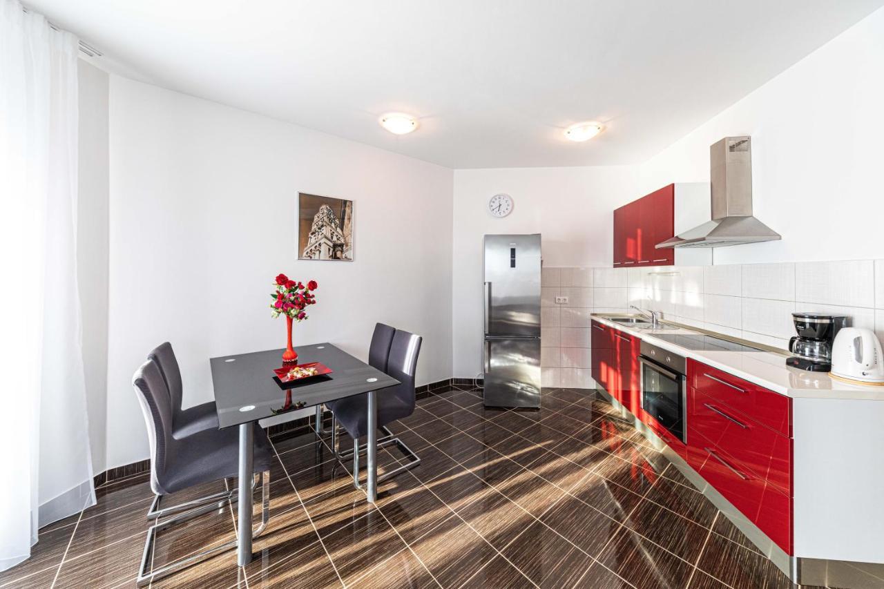 Rajcic Apartments Rogoznica  Zewnętrze zdjęcie