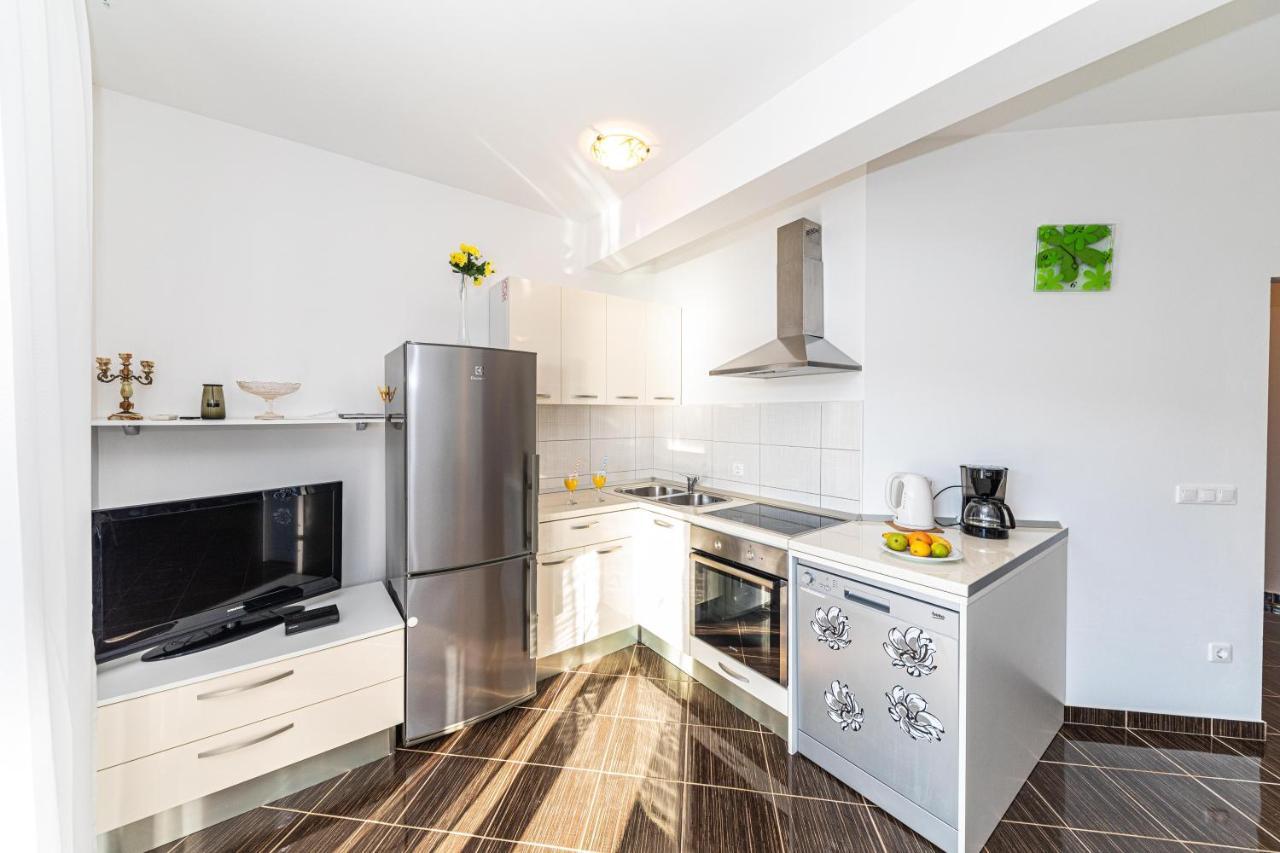 Rajcic Apartments Rogoznica  Zewnętrze zdjęcie